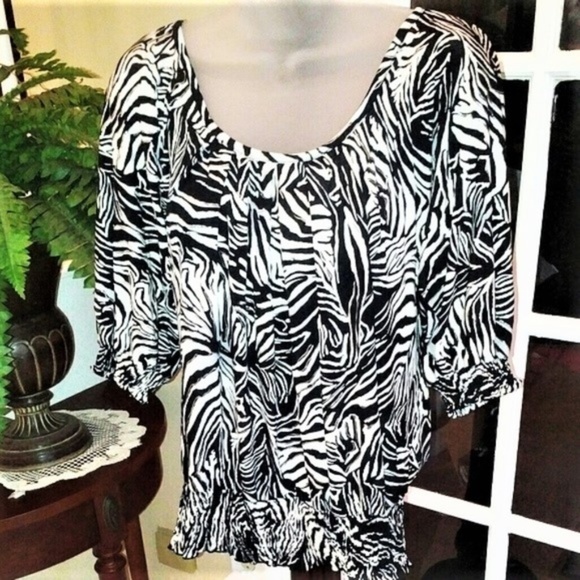 Zebra Blouse Like New S - Picture 1 of 4